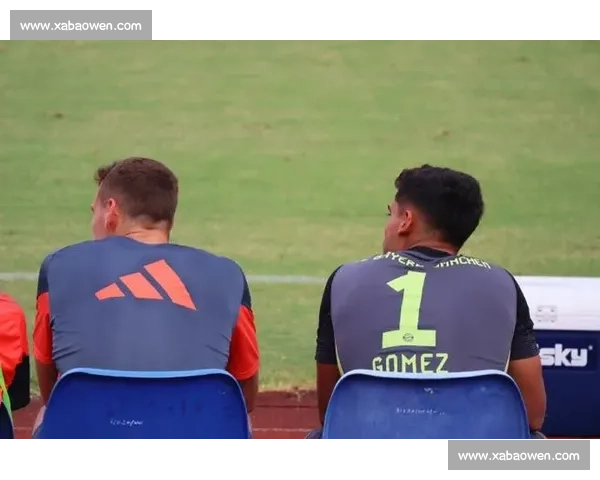 武汉三镇双星闪耀!何锦程接棒张家鸣入选拜仁世界队 武汉三镇双星闪耀!何锦程接棒张家鸣入选拜仁世界队